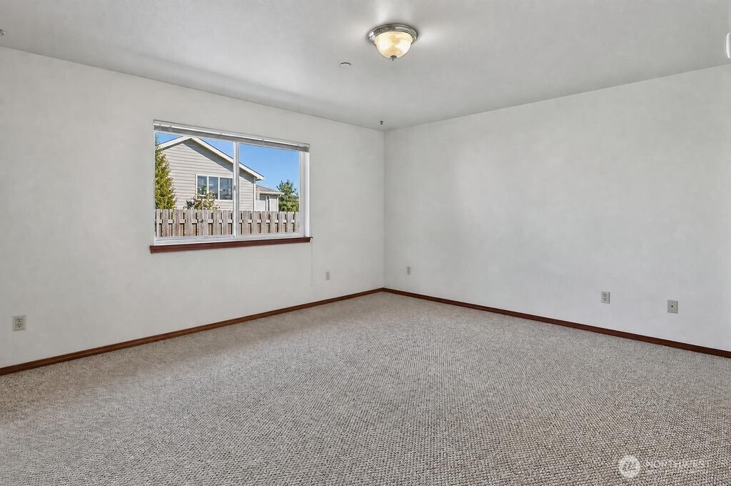860 W Sylvester Court Property Photo 13