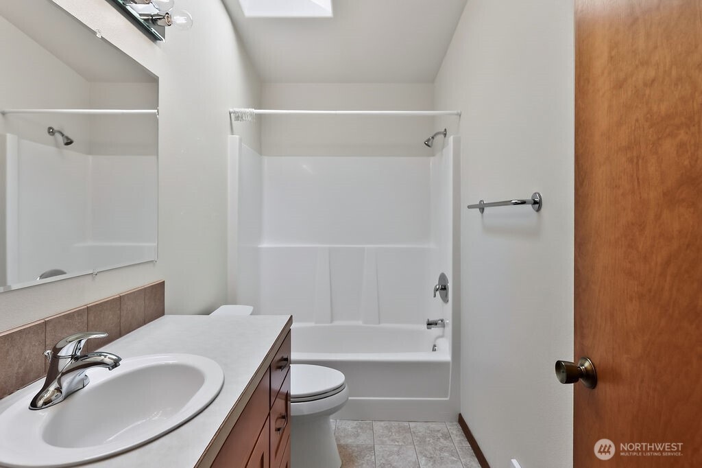 860 W Sylvester Court Property Photo 26