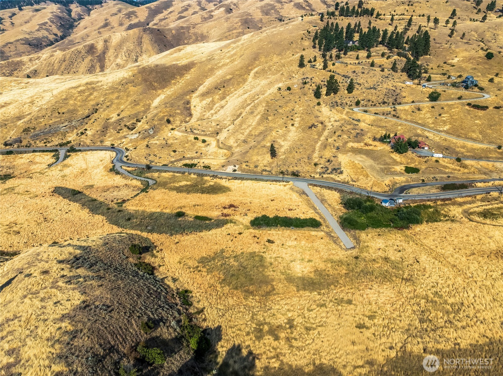2 Nahahum Canyon Road Property Photo 6