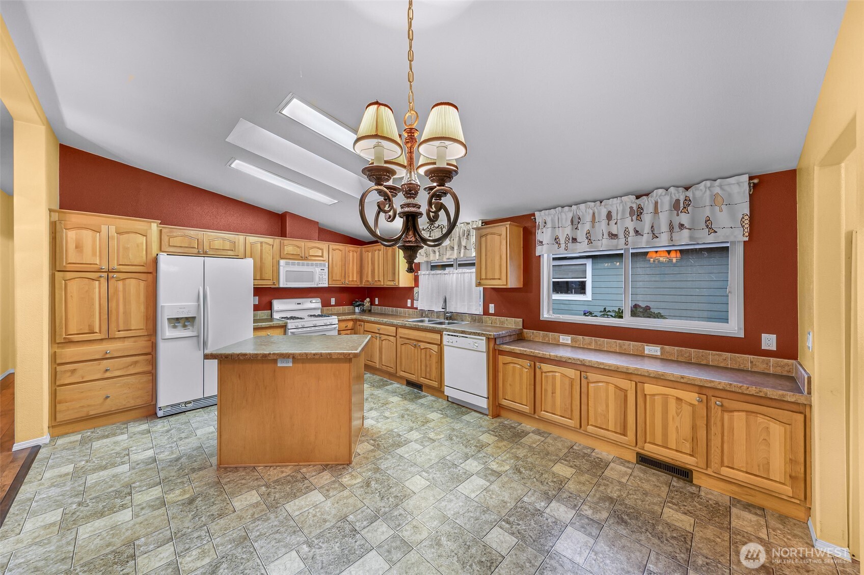 6350 Portal Way 48 Property Photo 10