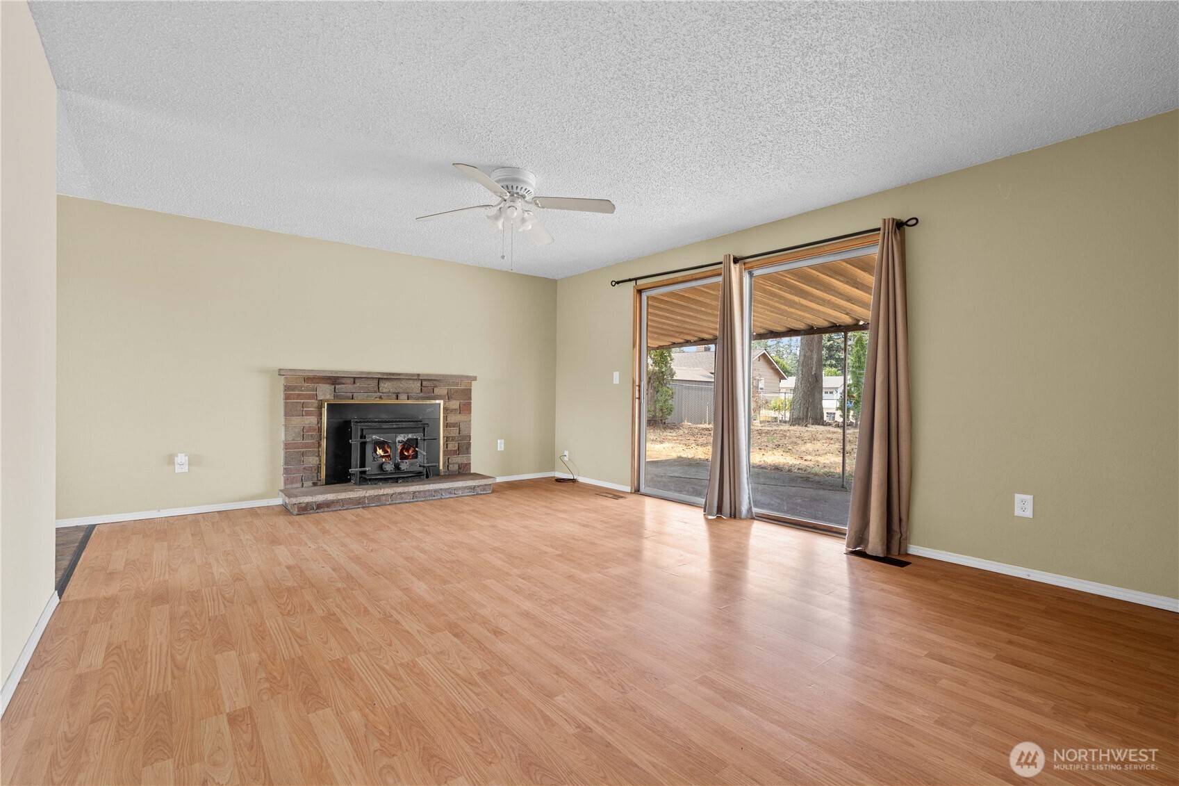 1211 196th Street Property Photo 5
