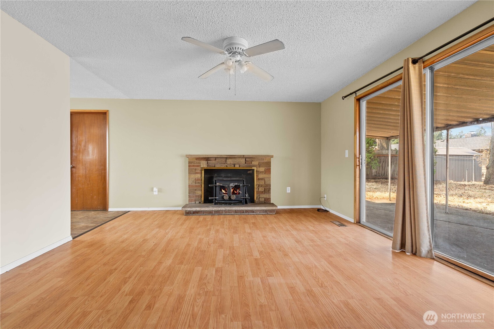 1211 196th Street Property Photo 7
