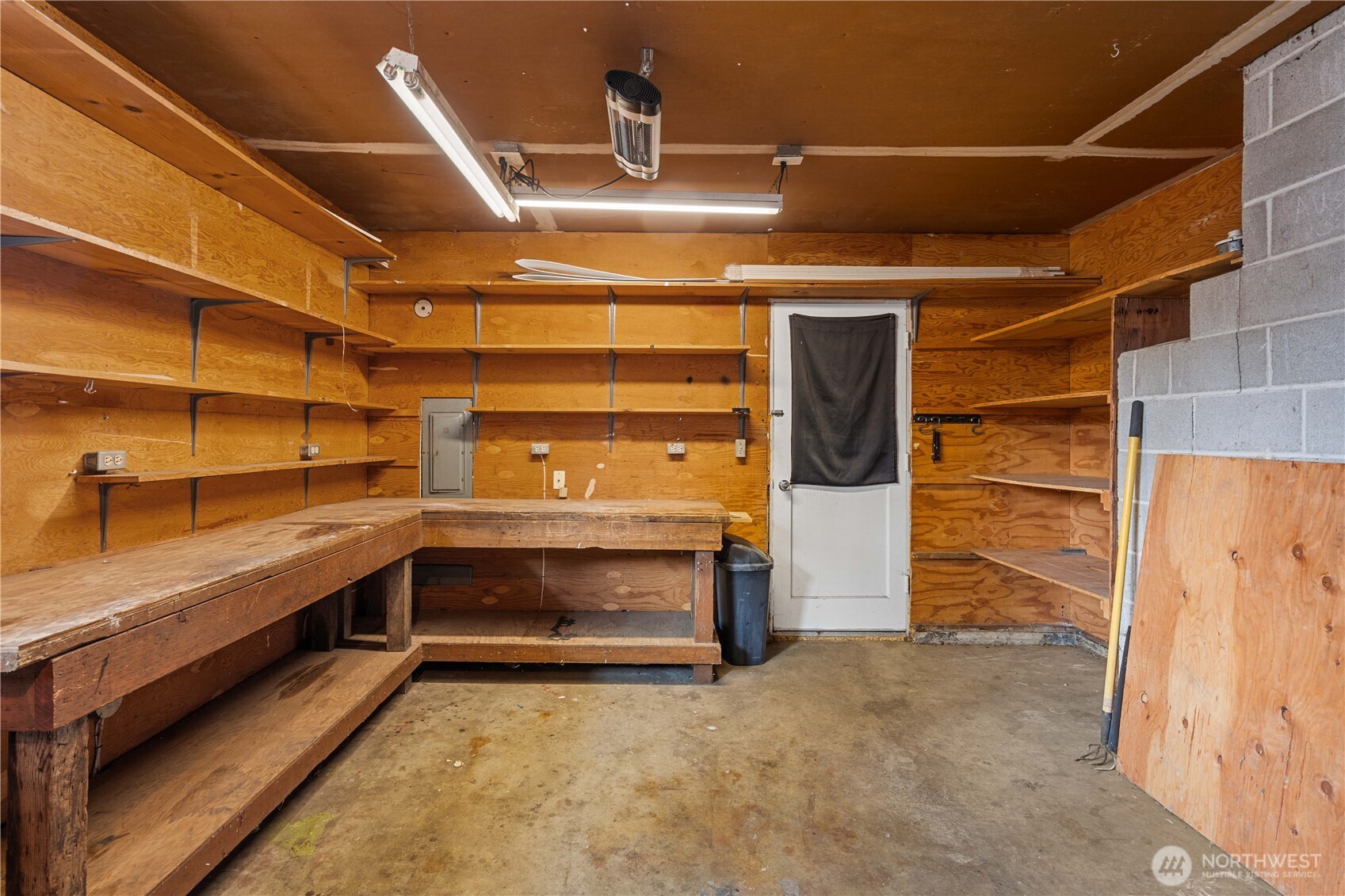 1211 196th Street Property Photo 17