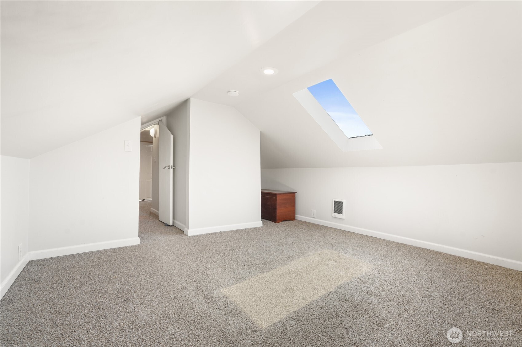2410 Highland Avenue Property Photo 27