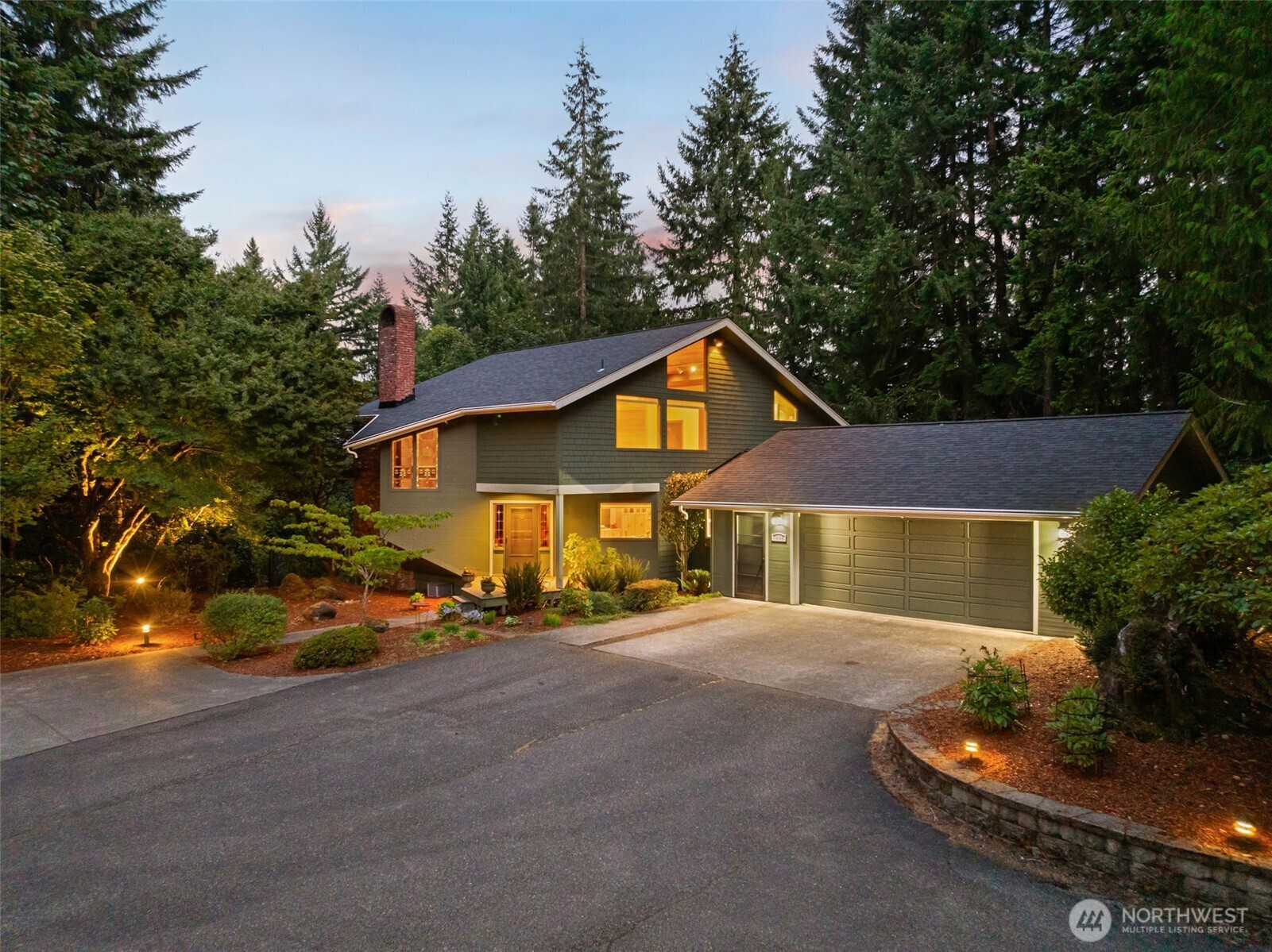 7038 Foothill Loop Property Photo 1