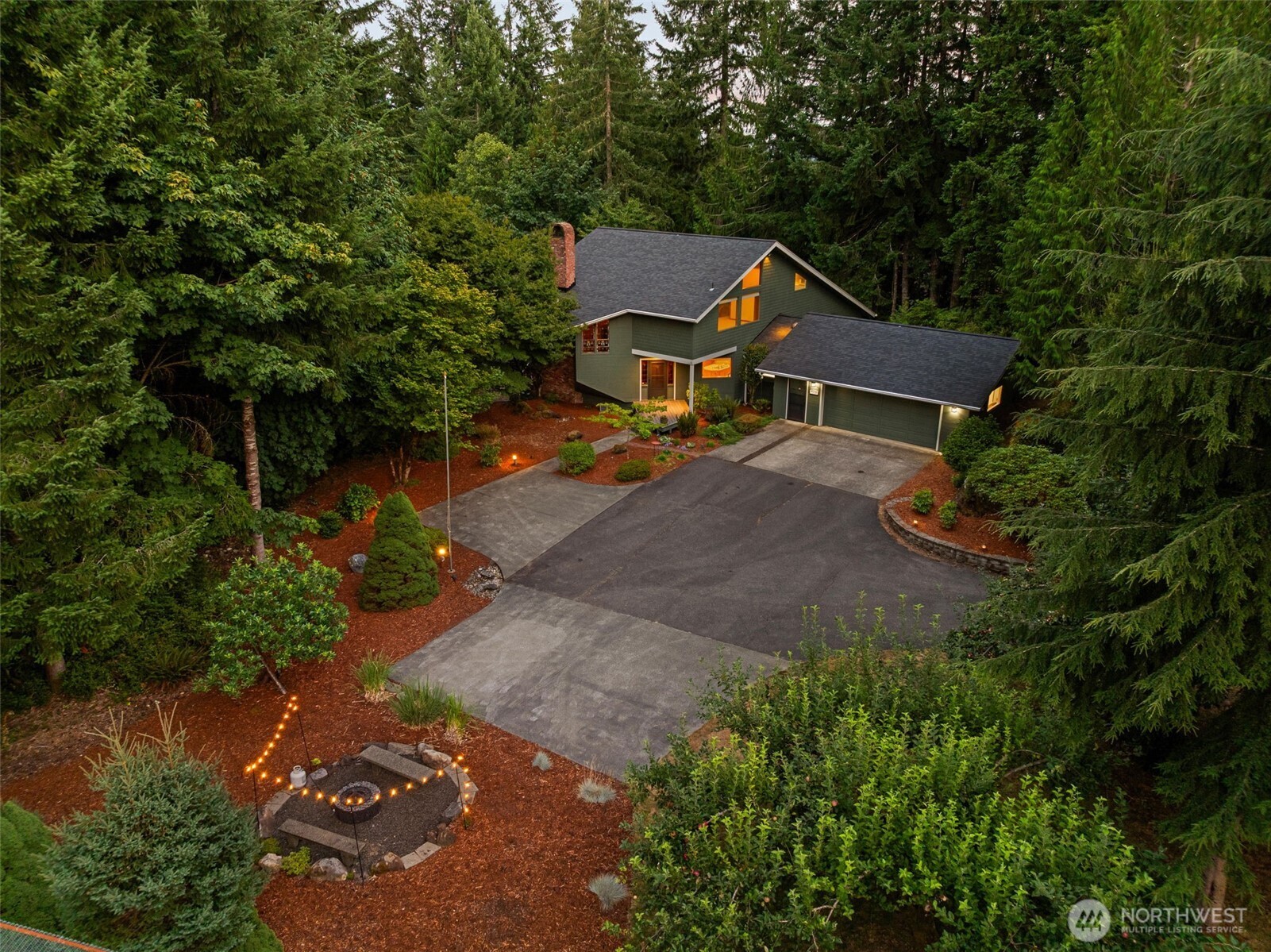 7038 Foothill Loop Property Photo 2