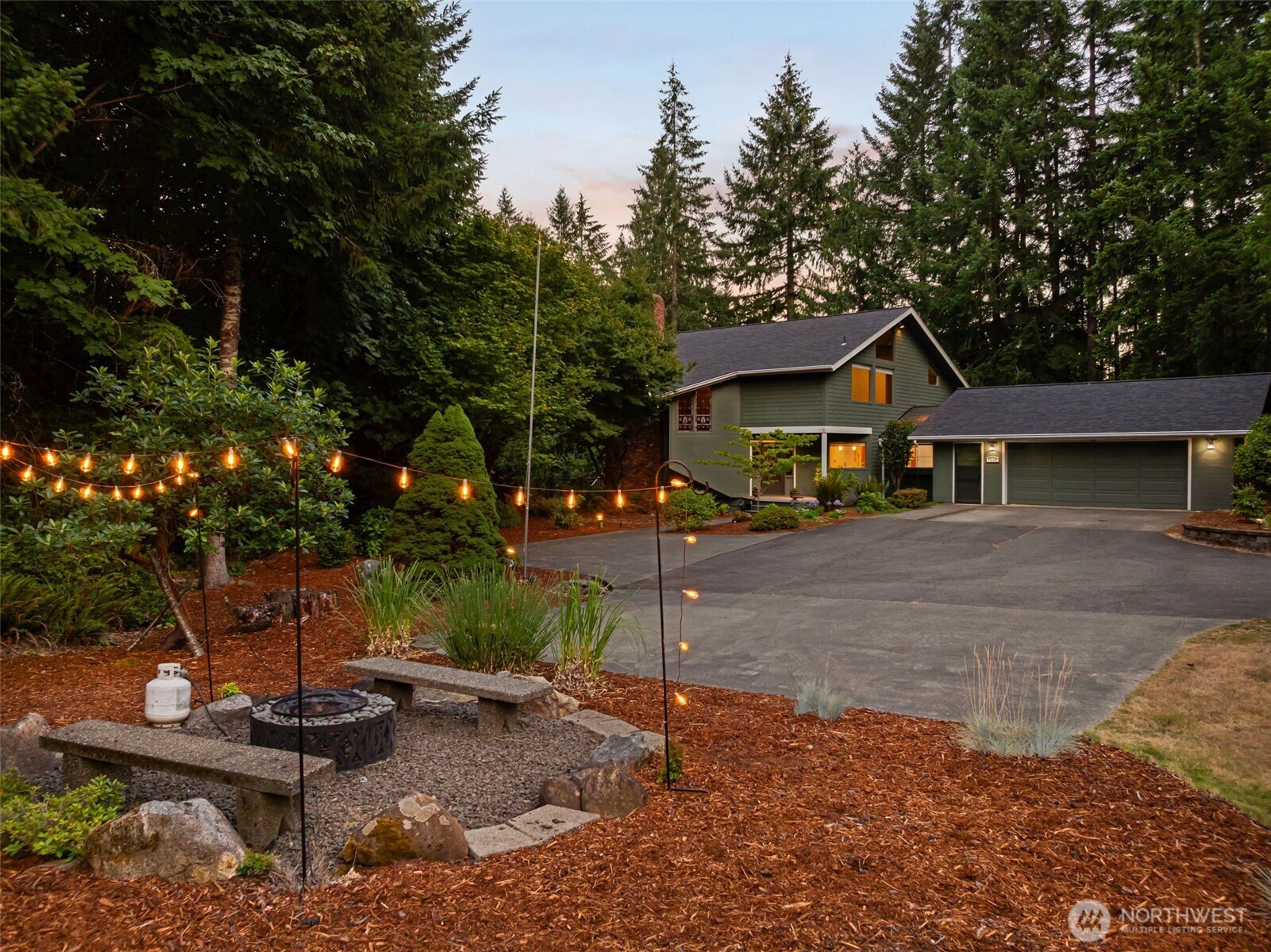 7038 Foothill Loop Property Photo 6