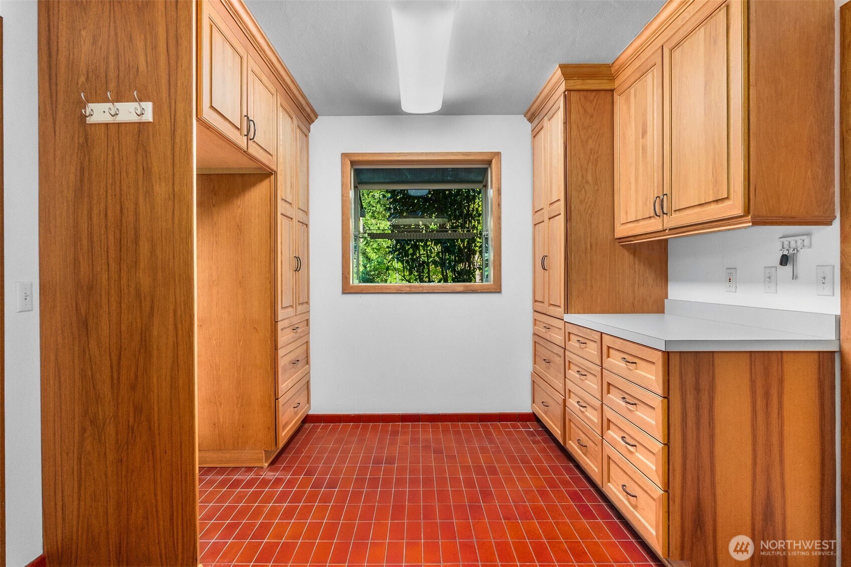 7038 Foothill Loop Property Photo 35