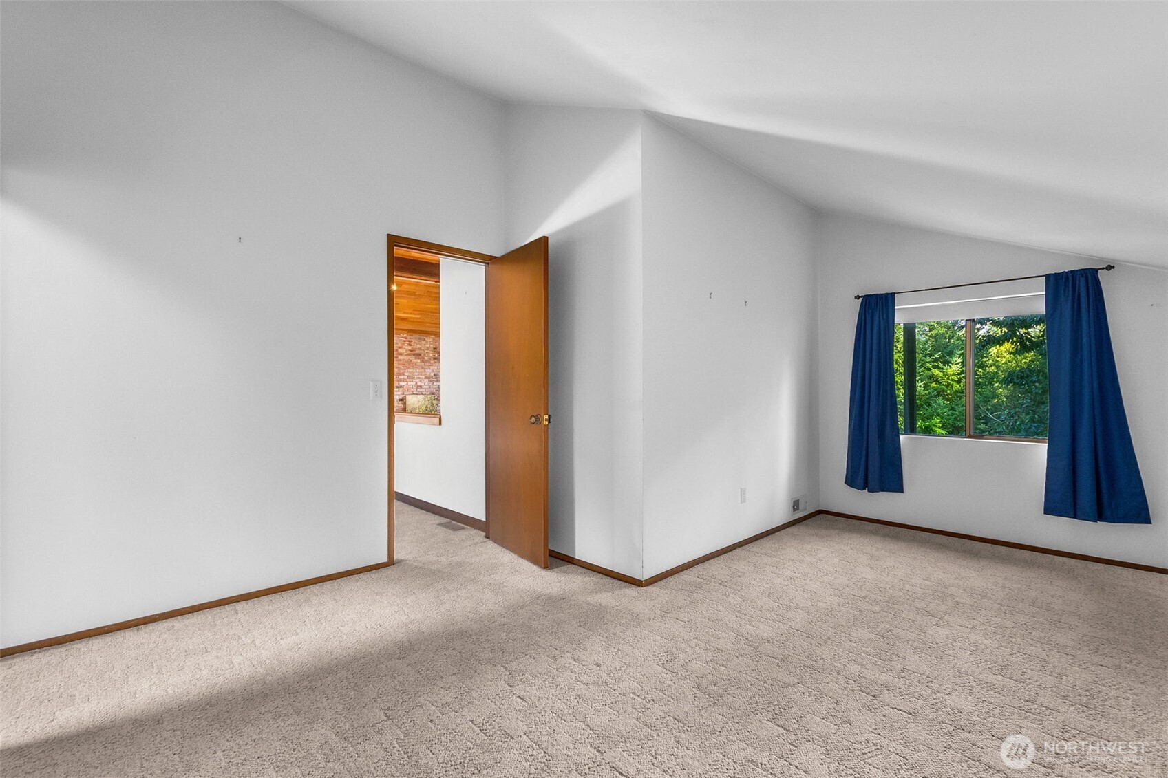 7038 Foothill Loop Property Photo 39