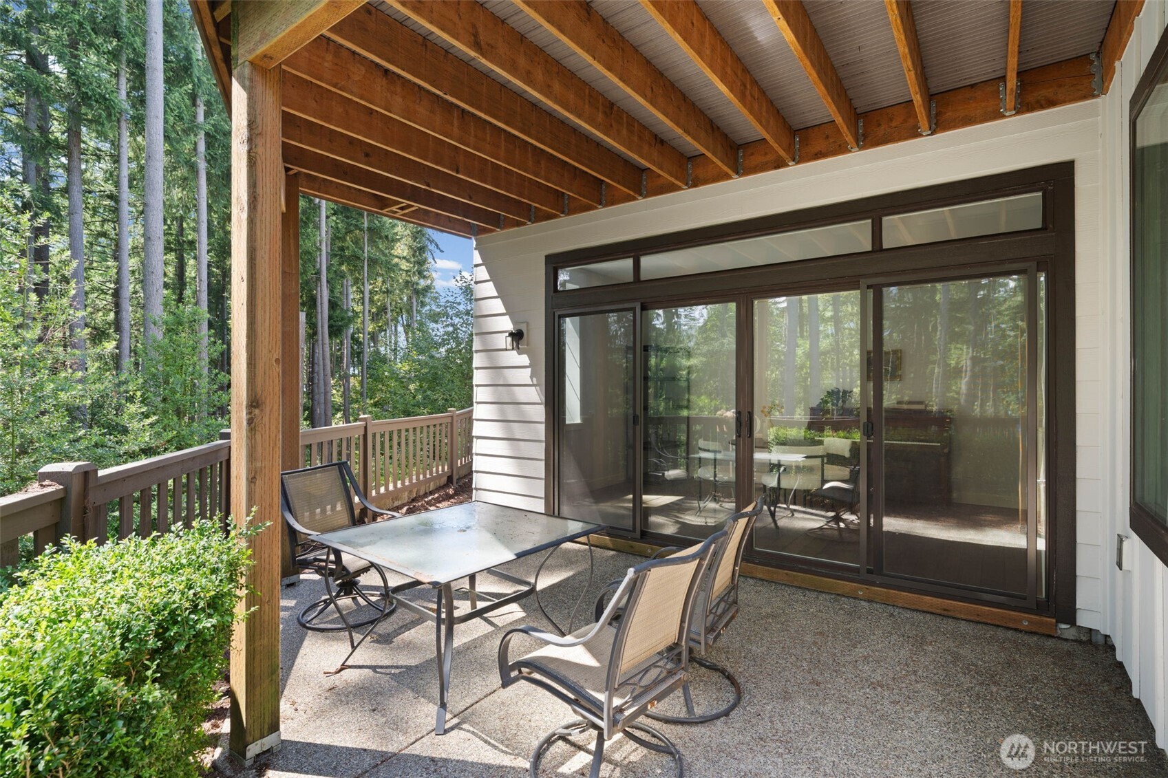 1073 Pine Crest Circle Property Photo 35