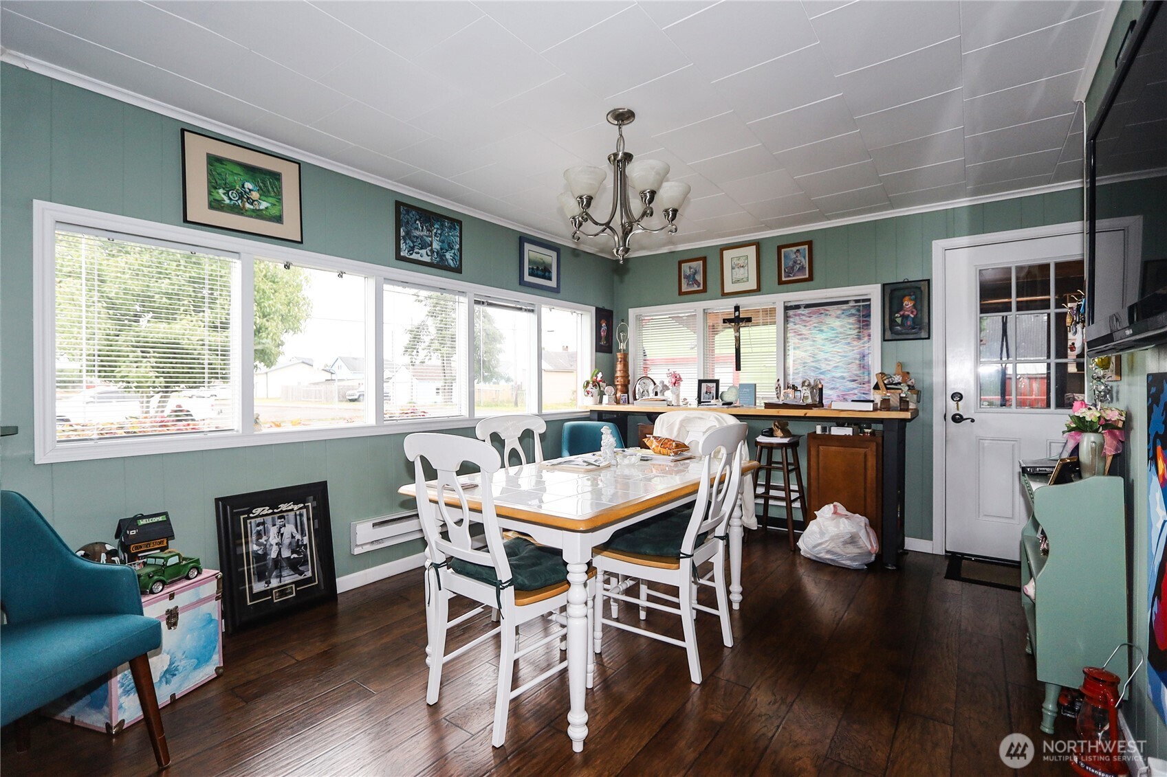 1401 Bay Avenue Property Photo 6