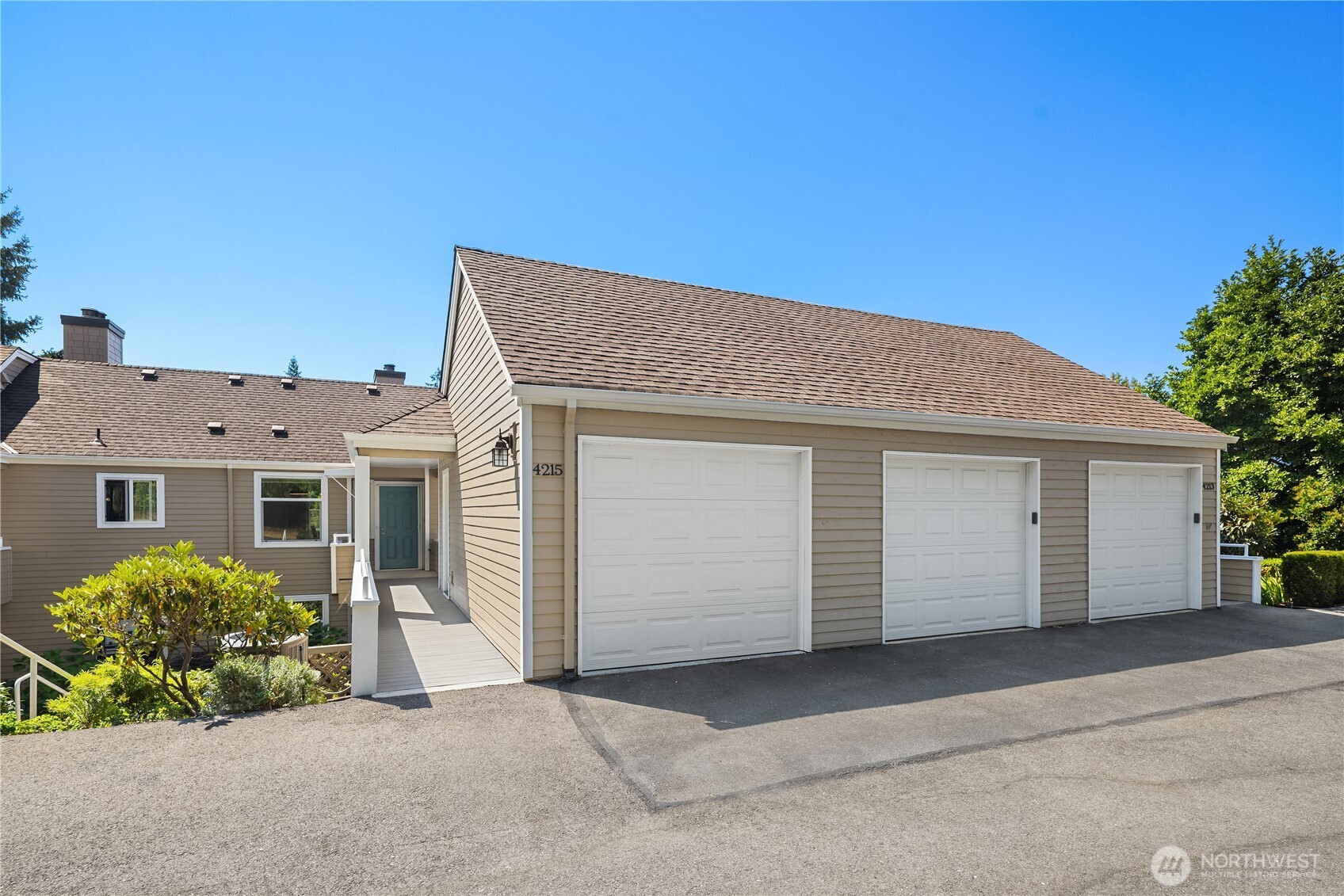 4215 223rd Place 2084 Property Photo 22