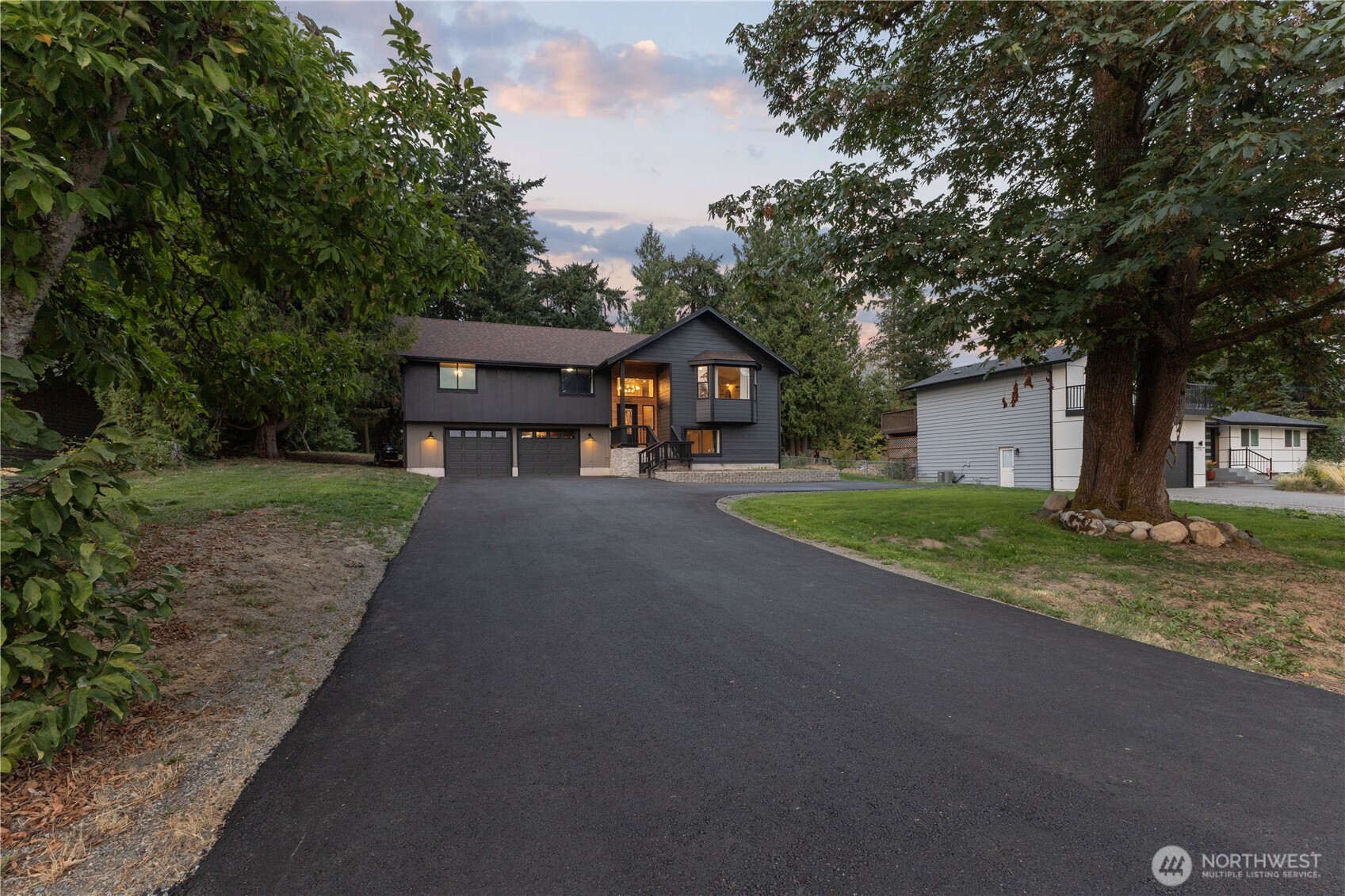 2207 186th Avenue Property Photo 1