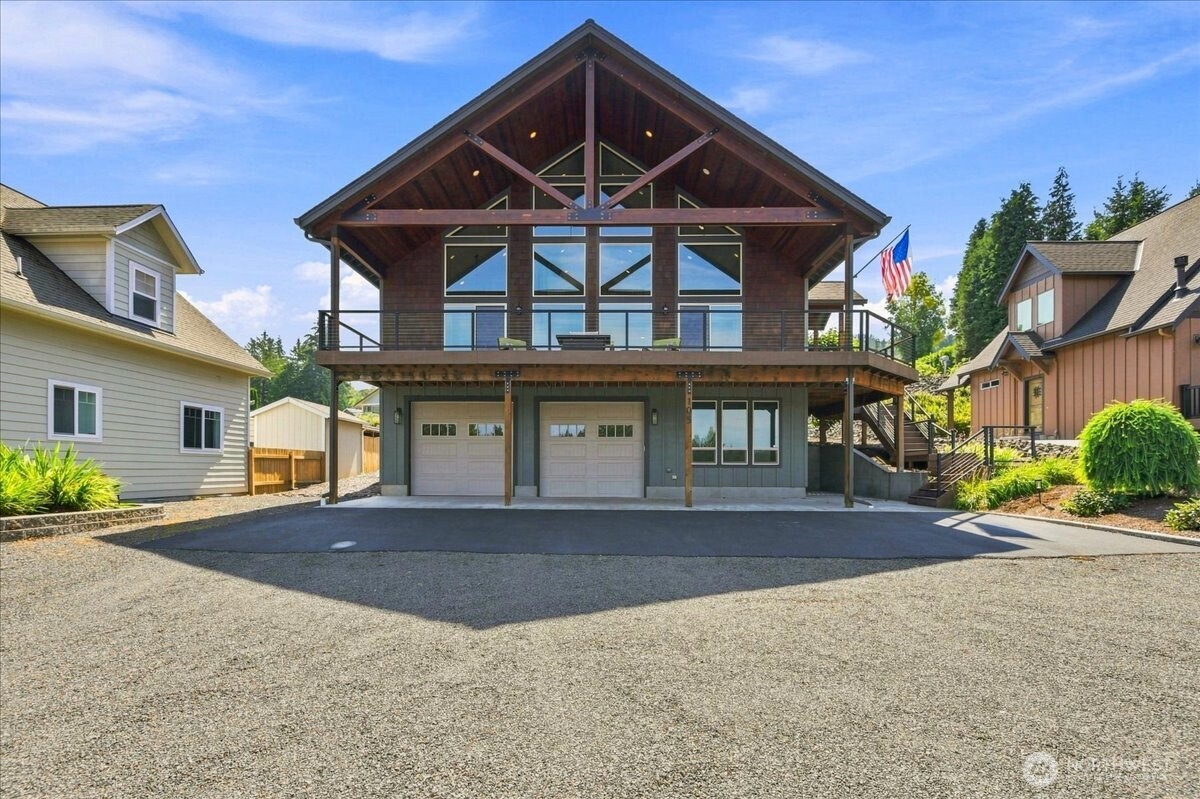 105 09 Lakeside Drive Property Photo 3