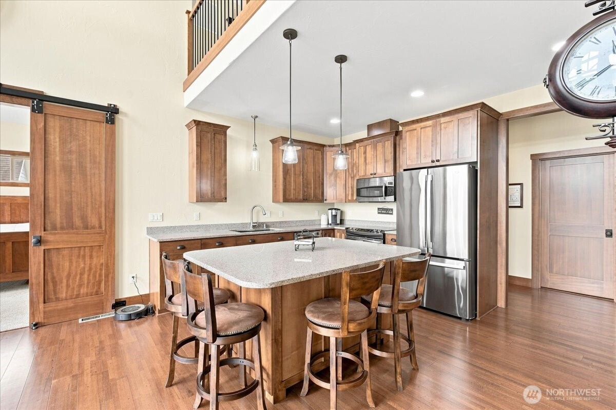 105 09 Lakeside Drive Property Photo 11