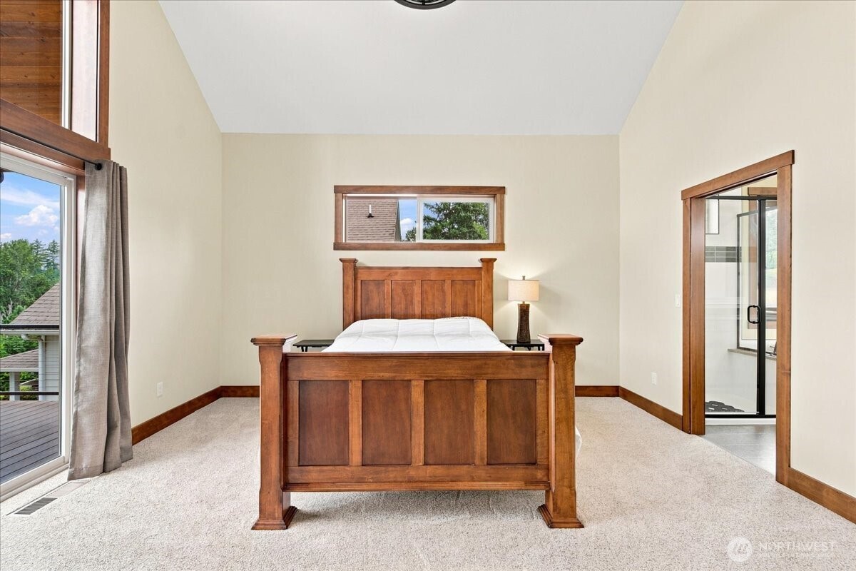105 09 Lakeside Drive Property Photo 13