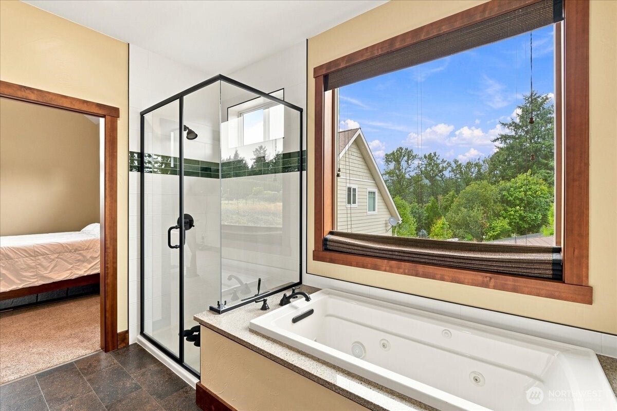 105 09 Lakeside Drive Property Photo 15