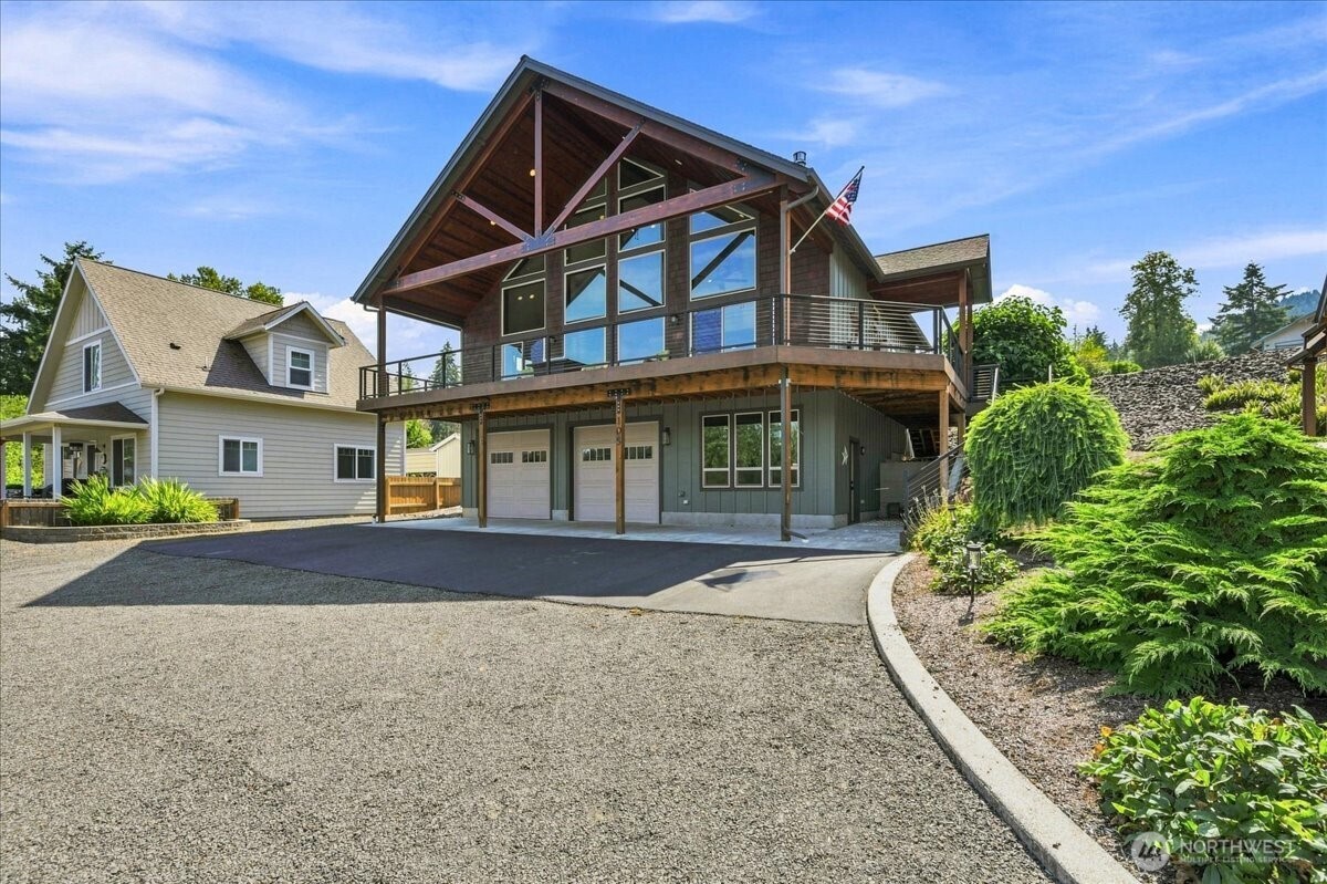 105 09 Lakeside Drive Property Photo 33