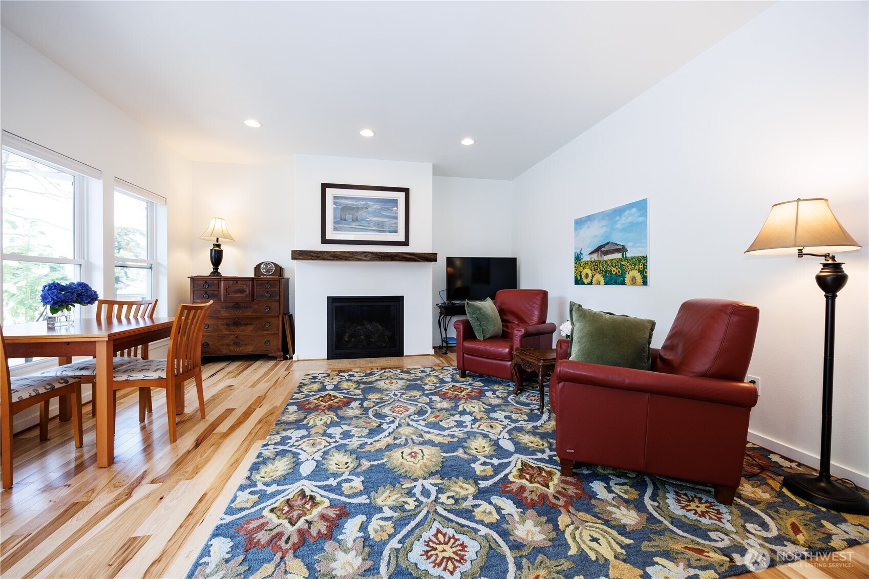 11256 2nd Street Property Photo 4