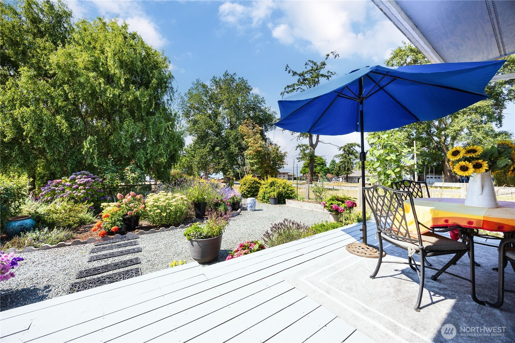 11256 2nd Street Property Photo 22