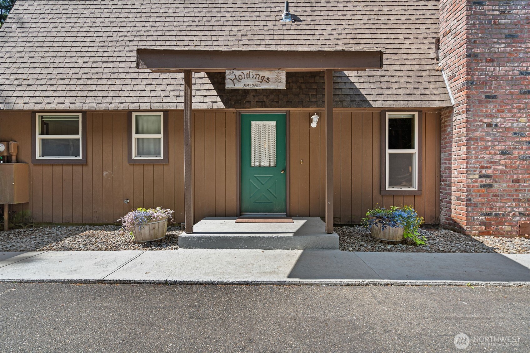 132 Armstrong Road Property Photo 8
