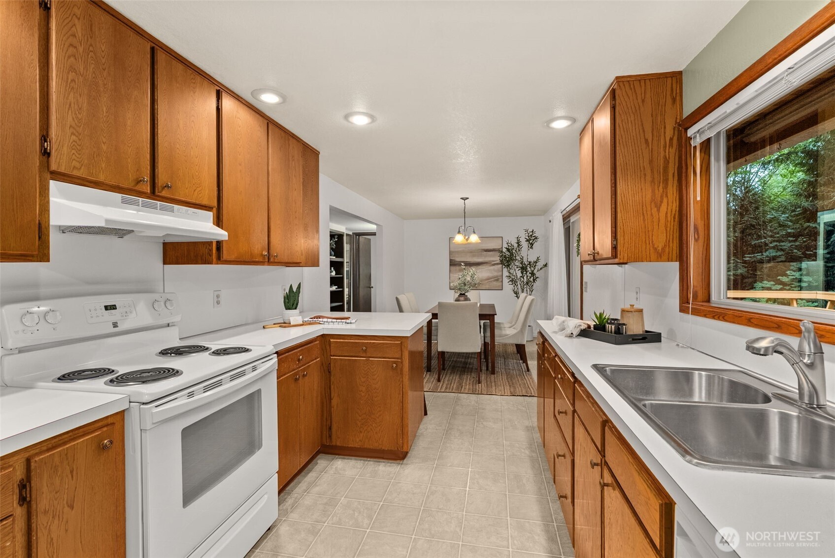 132 Armstrong Road Property Photo 18