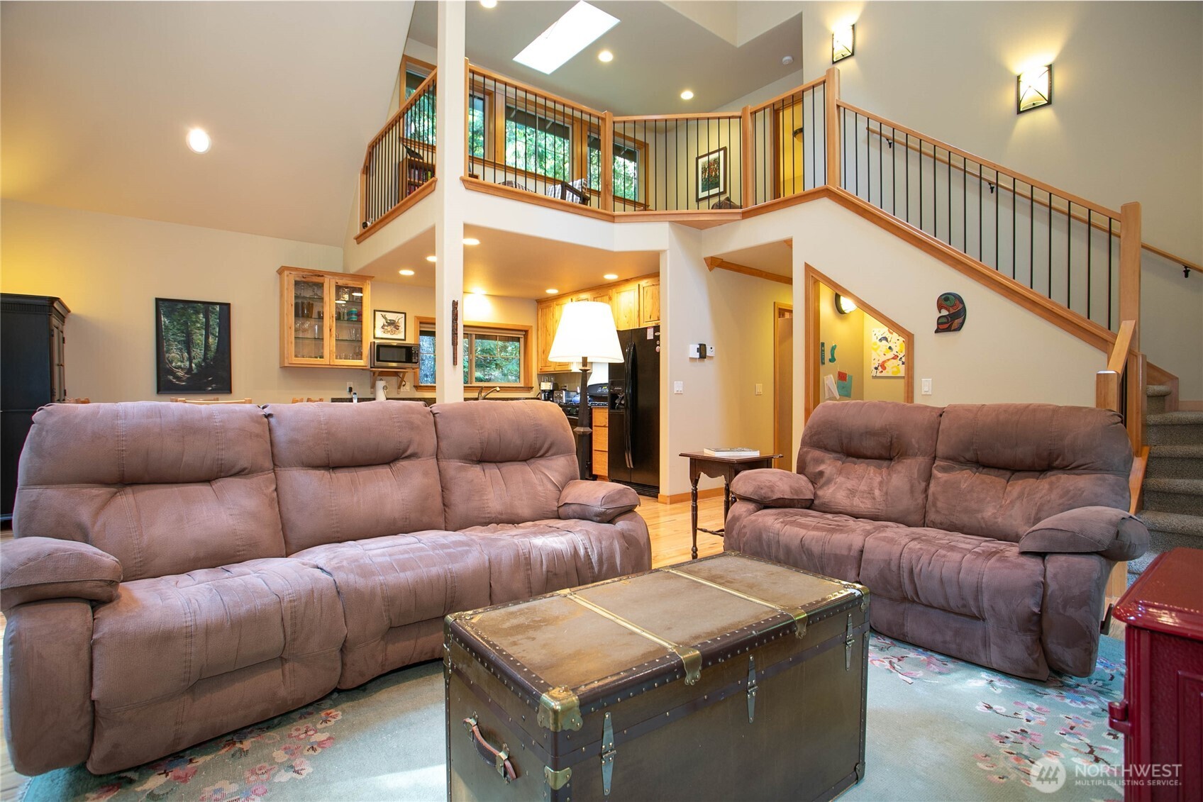 7073 Rainier Way Property Photo 6