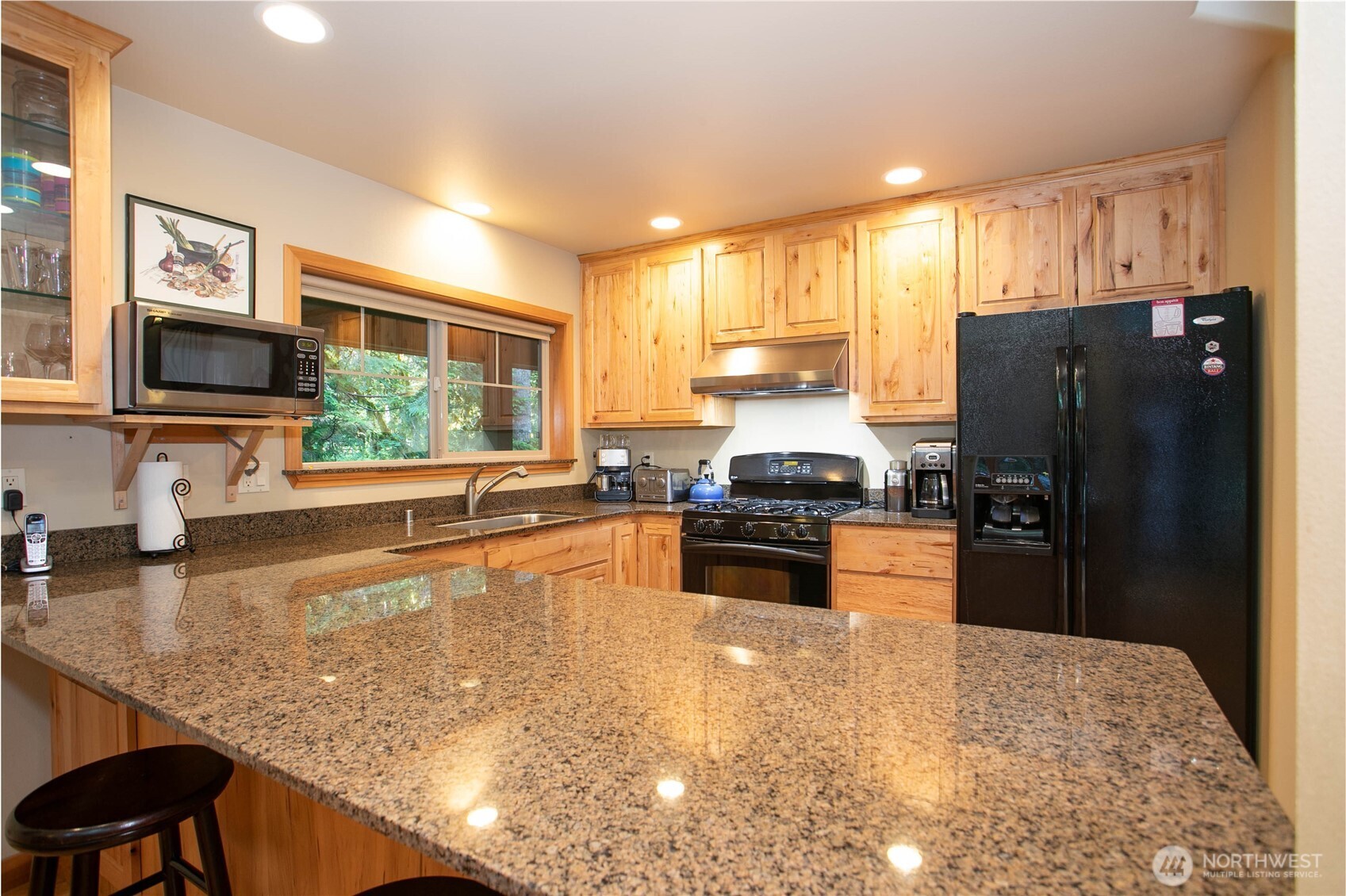 7073 Rainier Way Property Photo 10