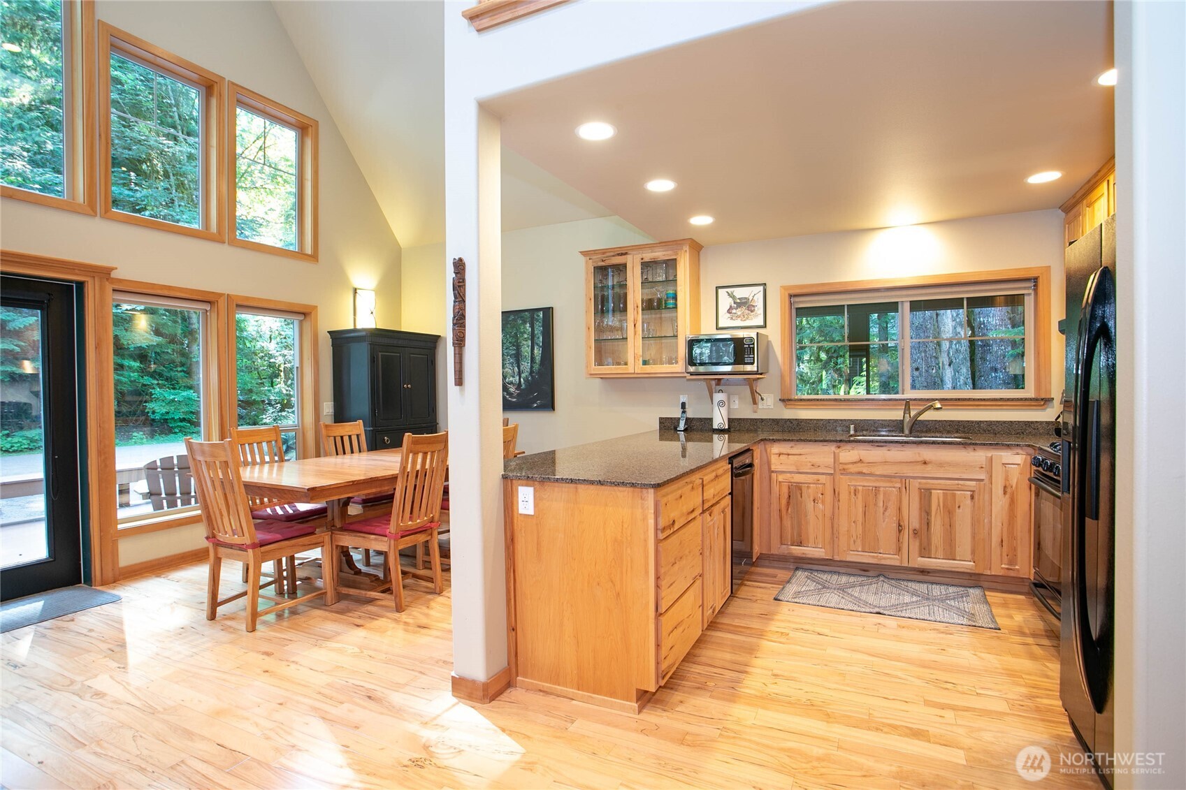 7073 Rainier Way Property Photo 14