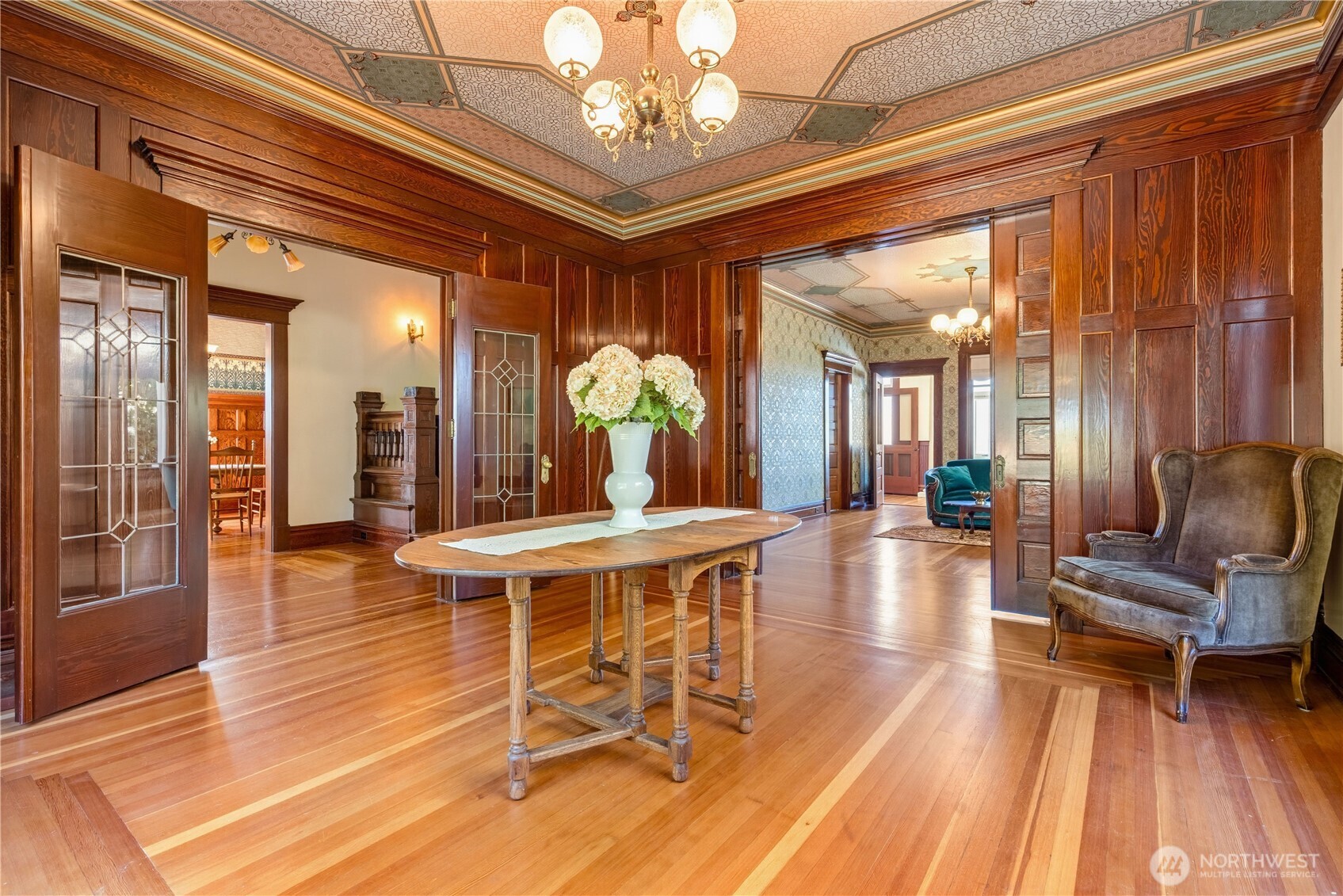 427 N Garden Property Photo 6