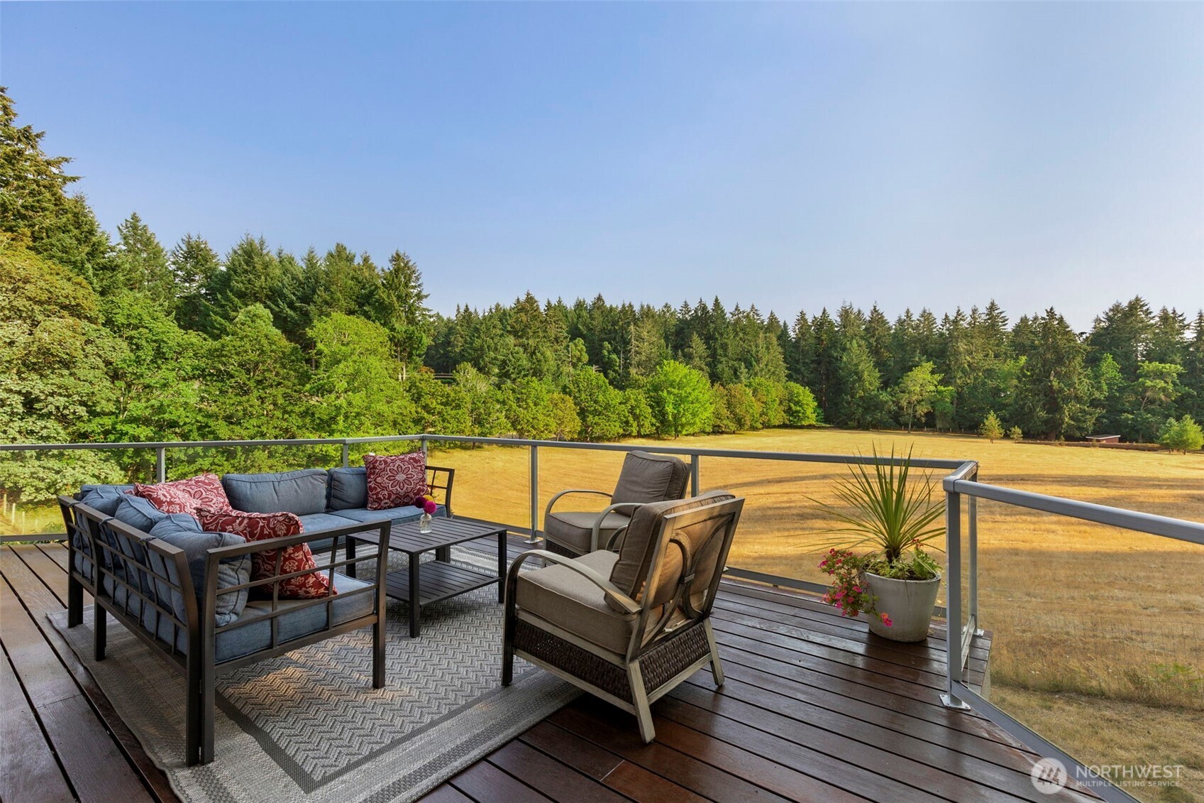 888 Leschi Way Property Photo 1