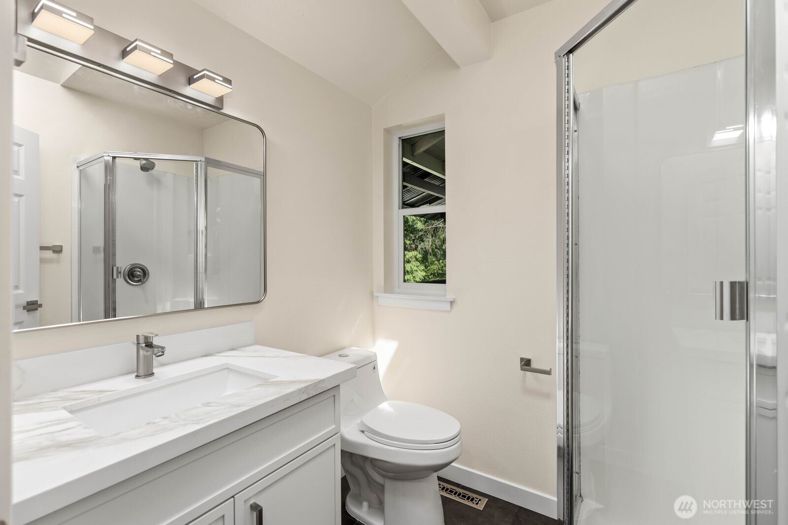 7508 Tyee Road Property Photo 14