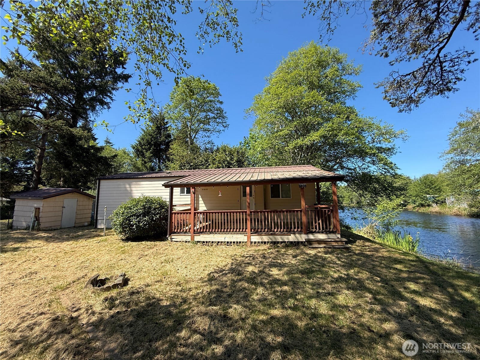 1703 321st Place Property Photo 5