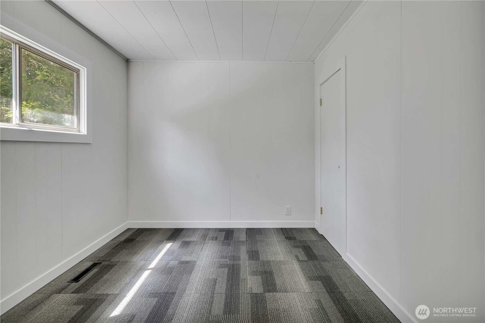 4107 Madrona Drive Property Photo 10