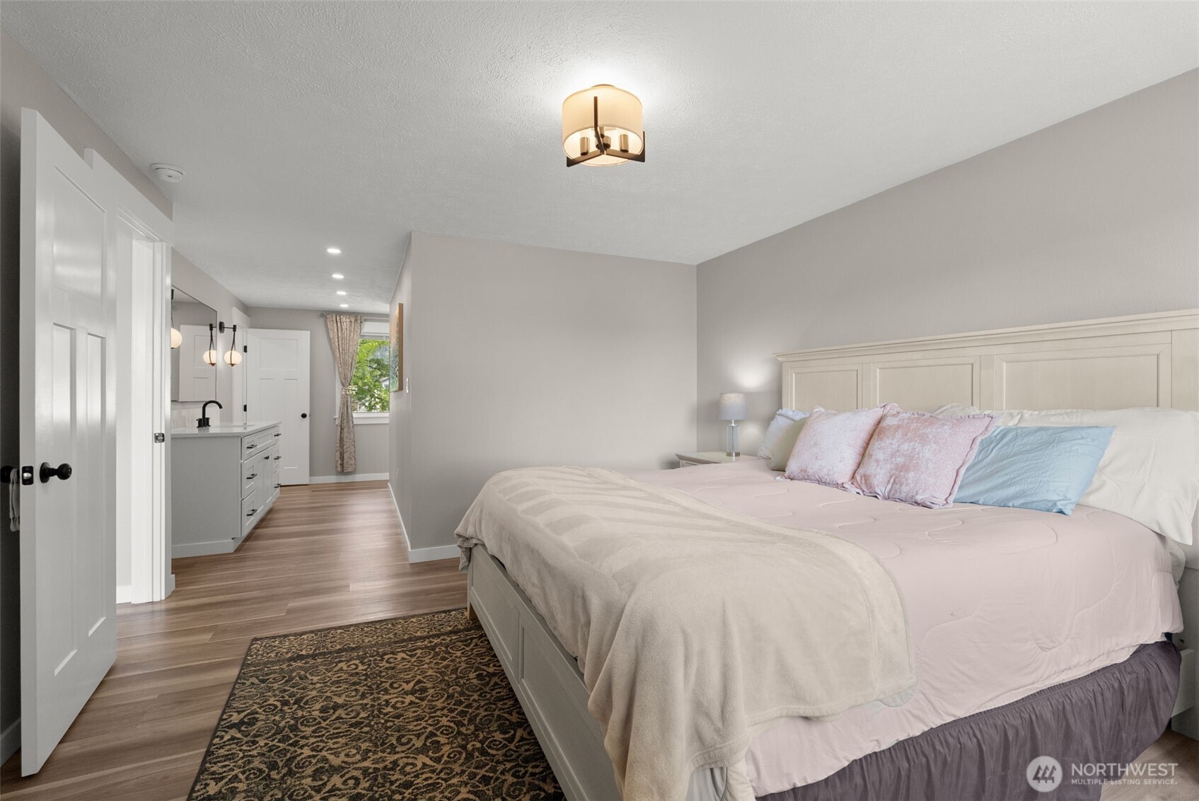 5105 N Keller Road Property Photo 17