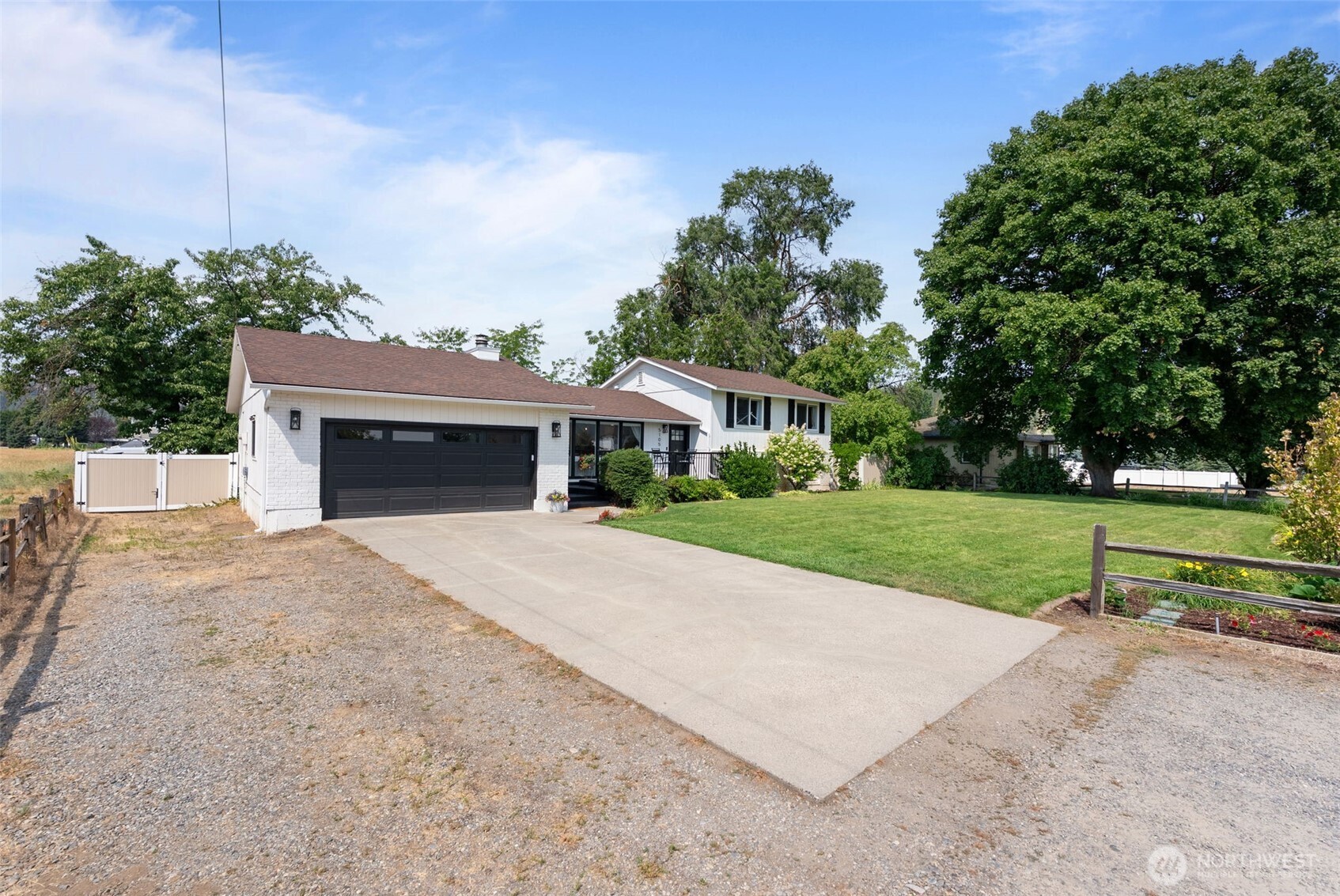 5105 N Keller Road Property Photo 34