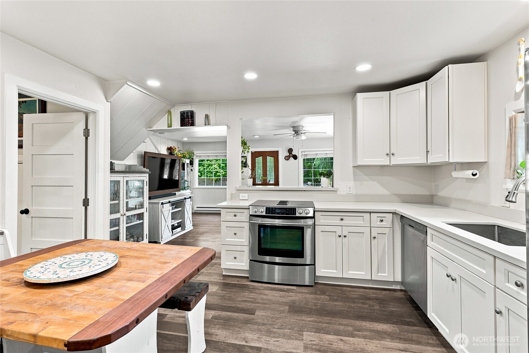 1224 West Avenue Property Photo 6