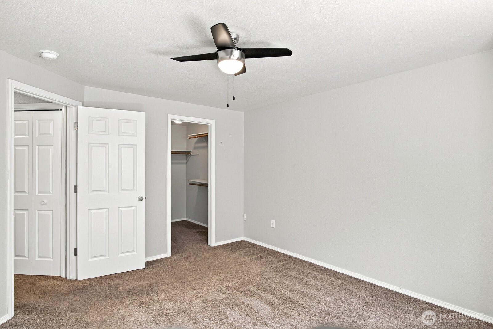 15433 Country Club Drive E103 Property Photo 16