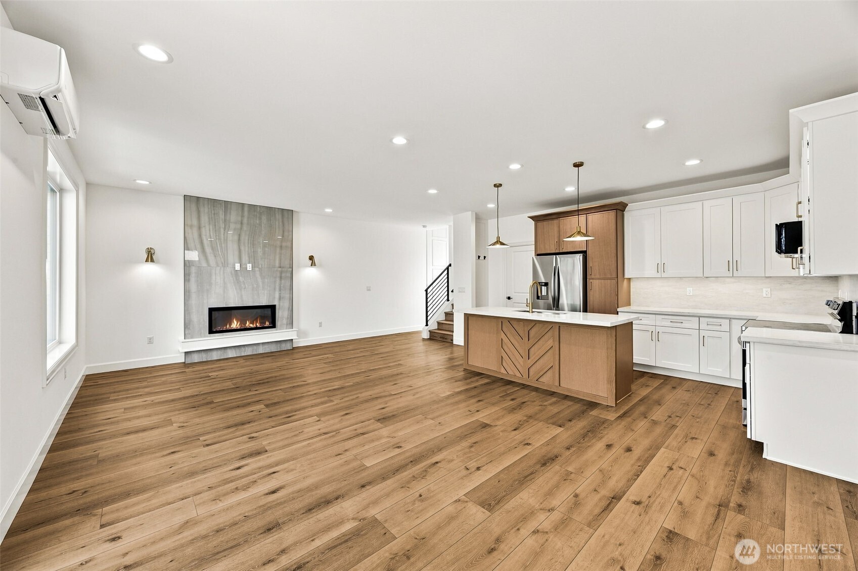 8823 121st Street Property Photo 7