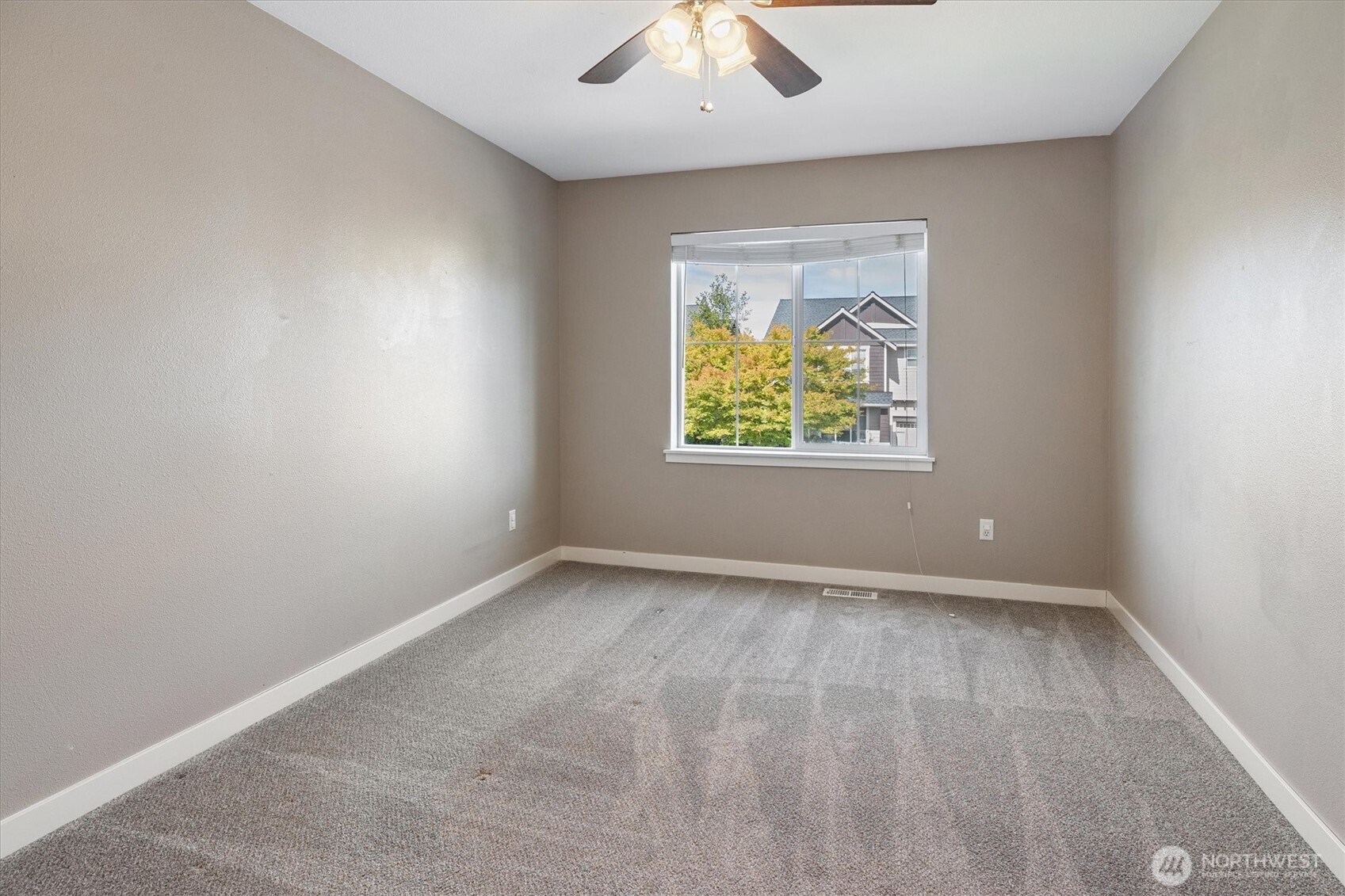 13910 174th Street Ct Property Photo 26