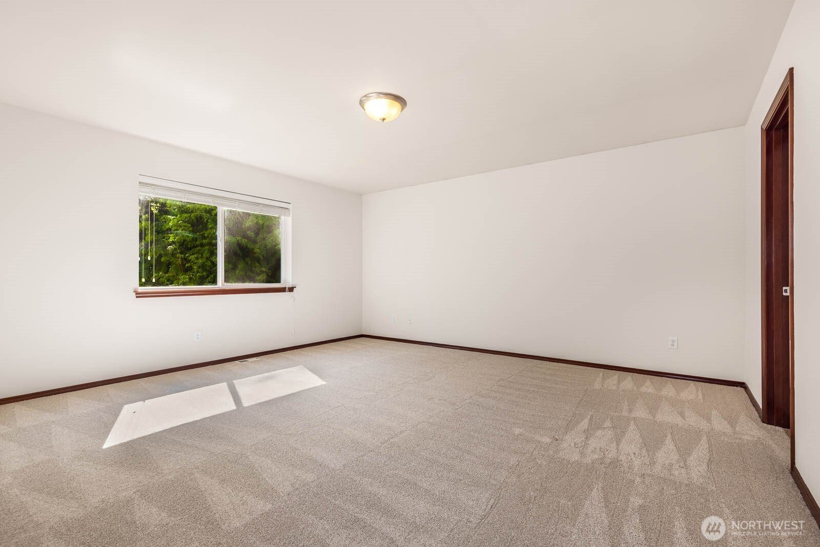 5728 9th Dr W Property Photo 11