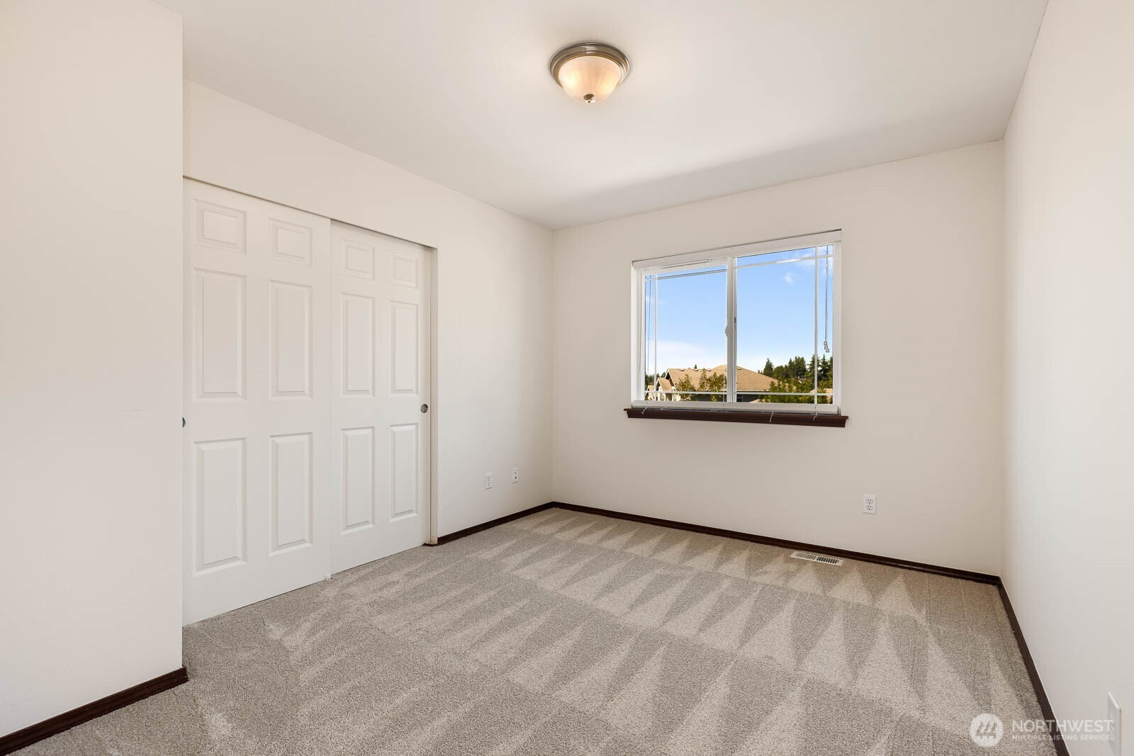 5728 9th Dr W Property Photo 14