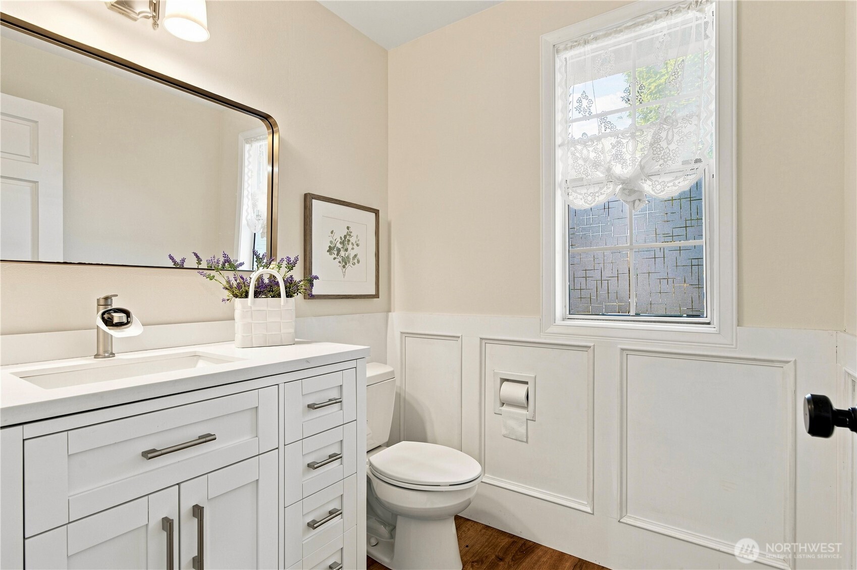 24528 Se 43rd Place Property Photo 16