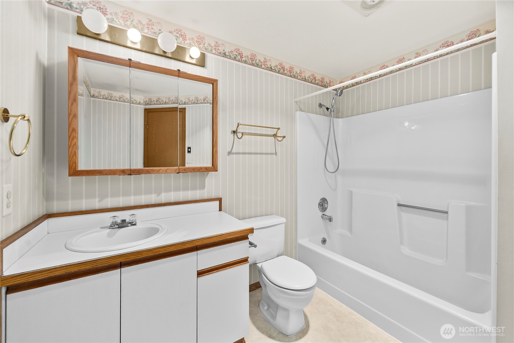 14718 22nd Avenue Property Photo 10