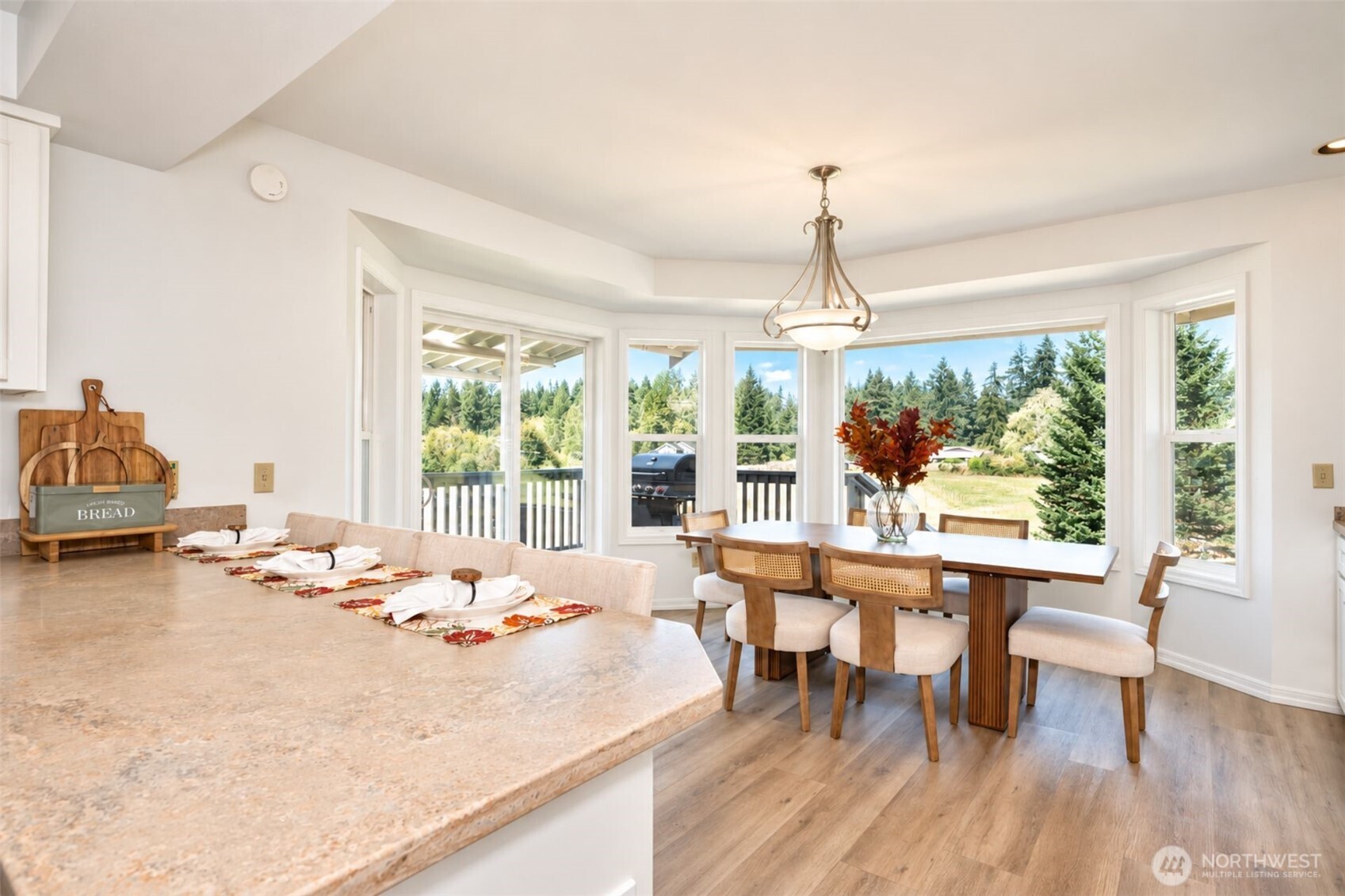 14110 Glenwood Road Property Photo 9
