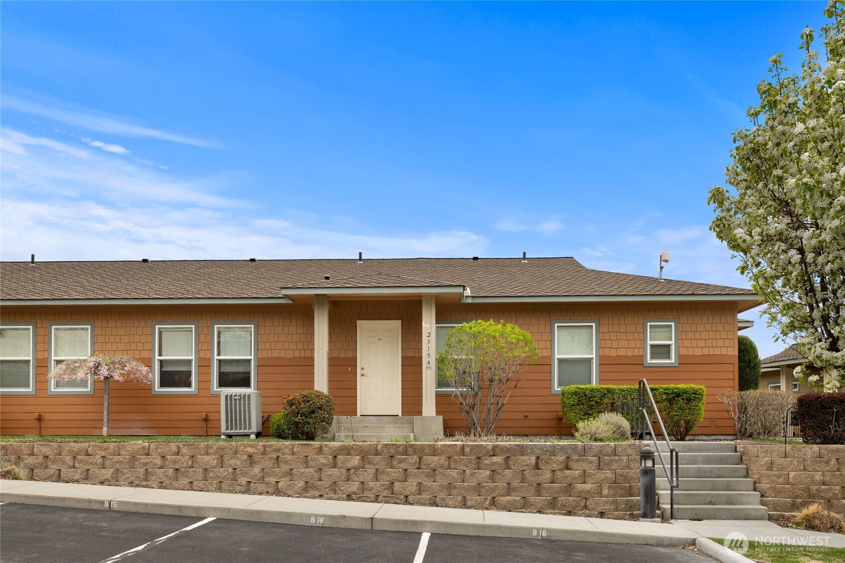 23154 Sunserra Loop B15 Property Photo 39