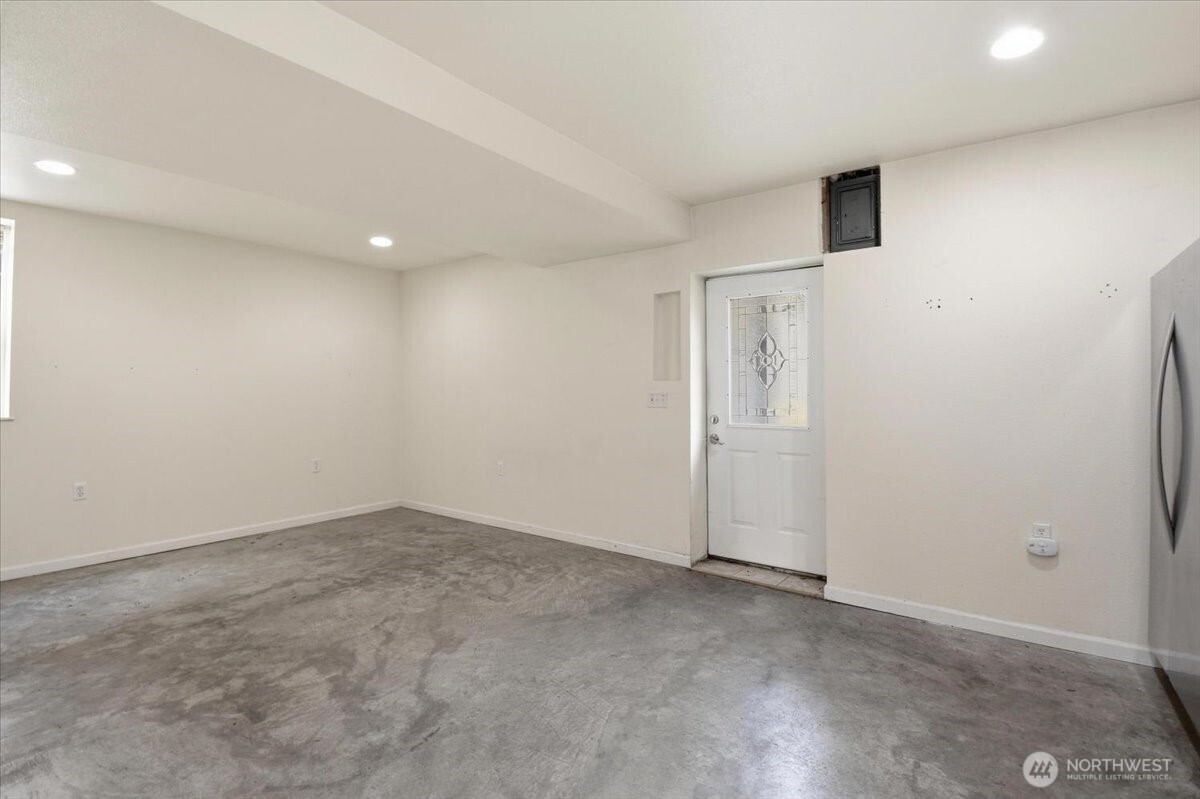 308 Ne 50th Street Property Photo 20