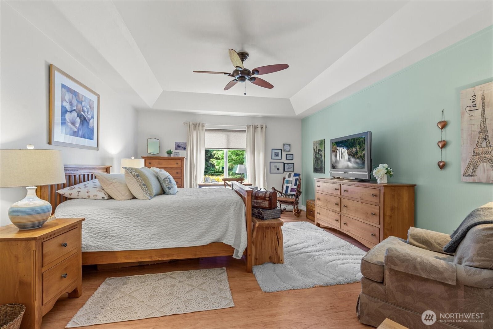220 Cascadia Loop Property Photo 16