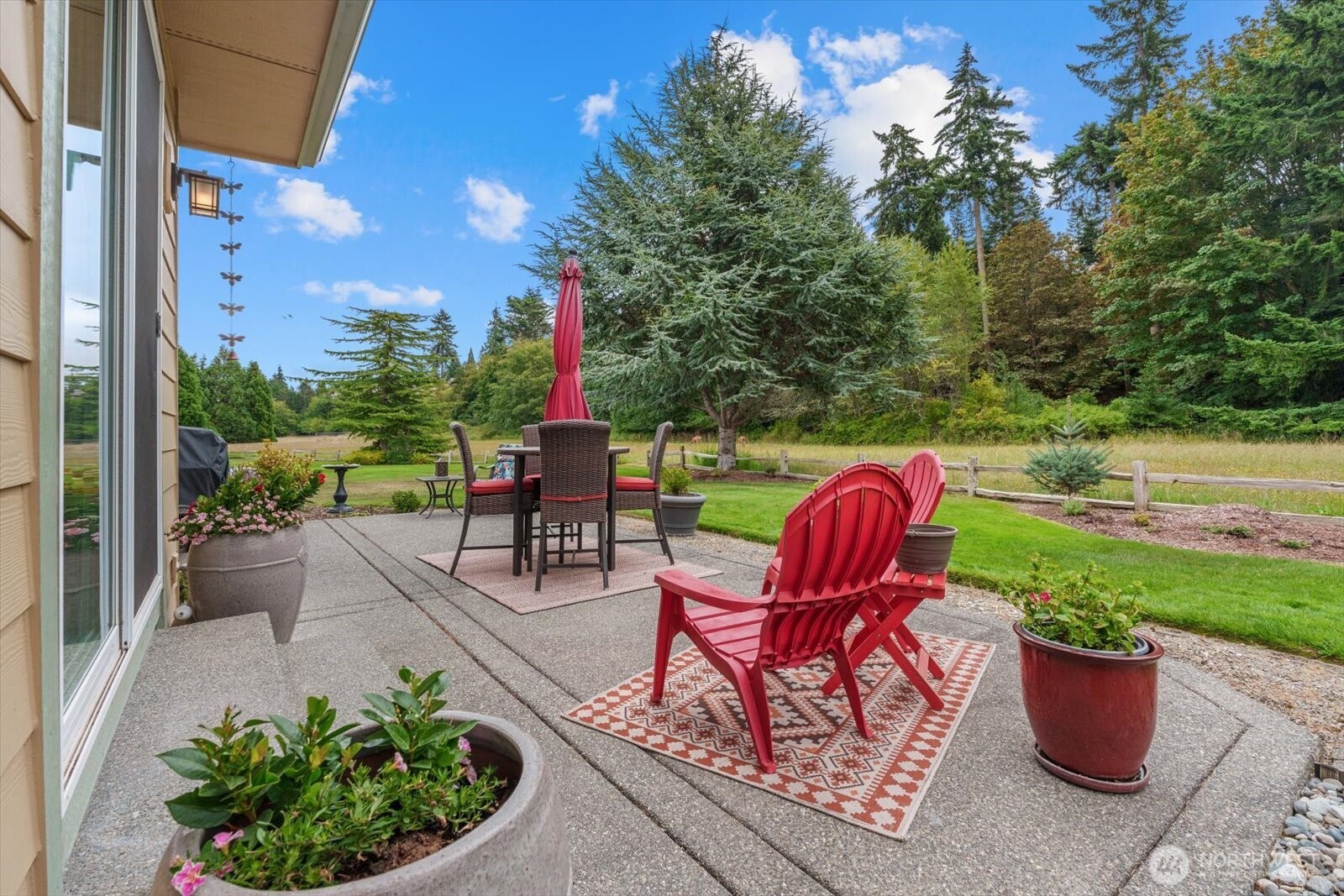 220 Cascadia Loop Property Photo 22