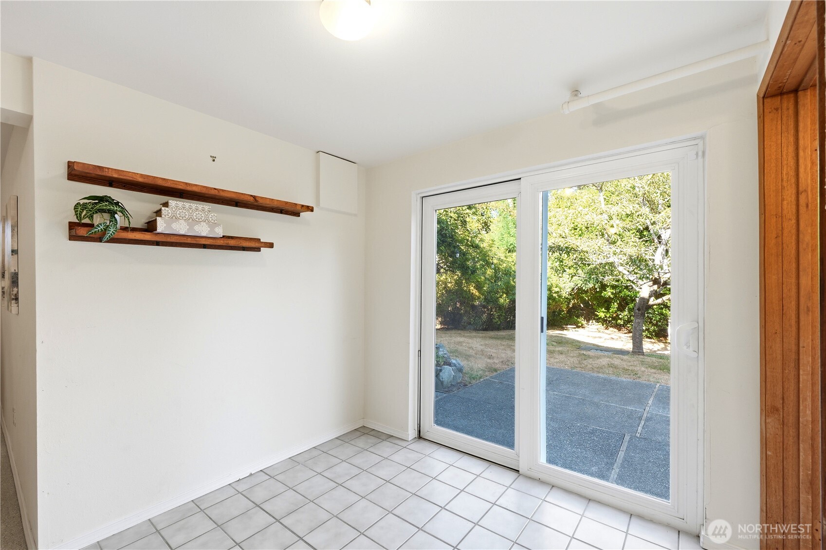 11526 3rd Avenue Property Photo 29